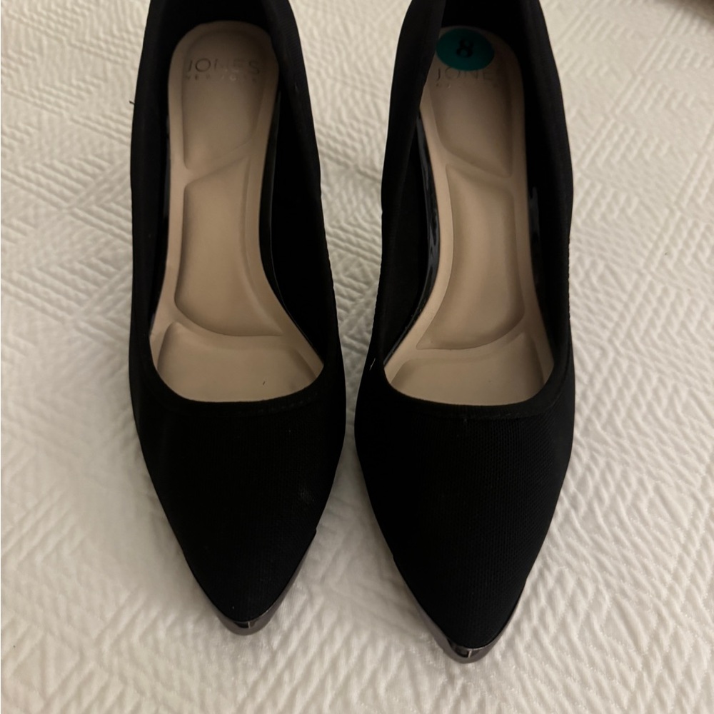 Like new black heels
